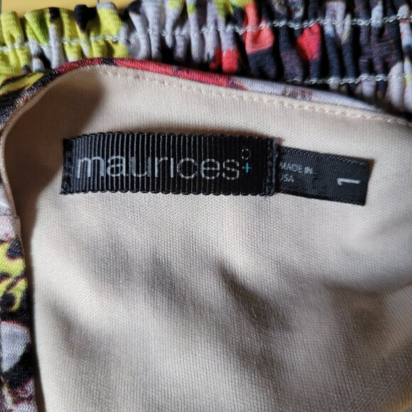 Maurices Sleeveless Top with Back Interest Misses Size 1 - Picture 5 of 7